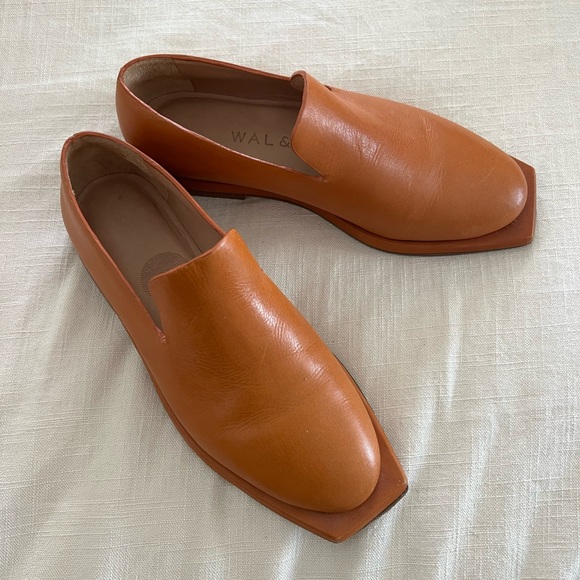 Women’s Wal & Pai Orange Loafers - Picture 5 of 6